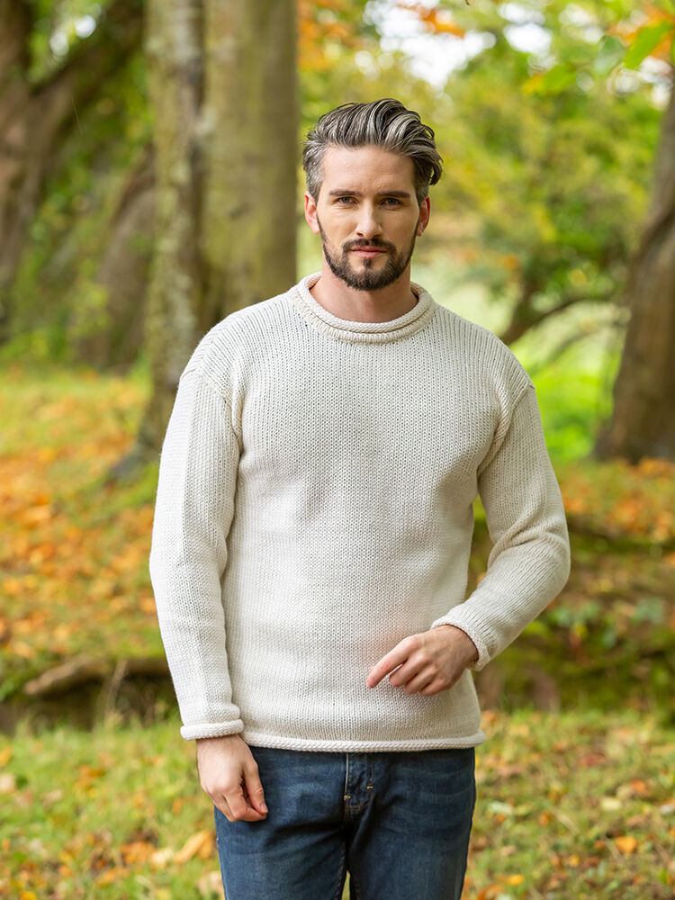 Lightweight sweaters for summer, in the realm of men's summer fashion, lightweight sweaters have carved a niche as an indispensable layering piece that seamlessly blends comfort with style. 