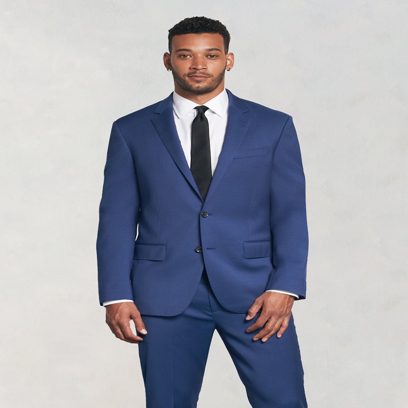 Blue suit with black shirt 