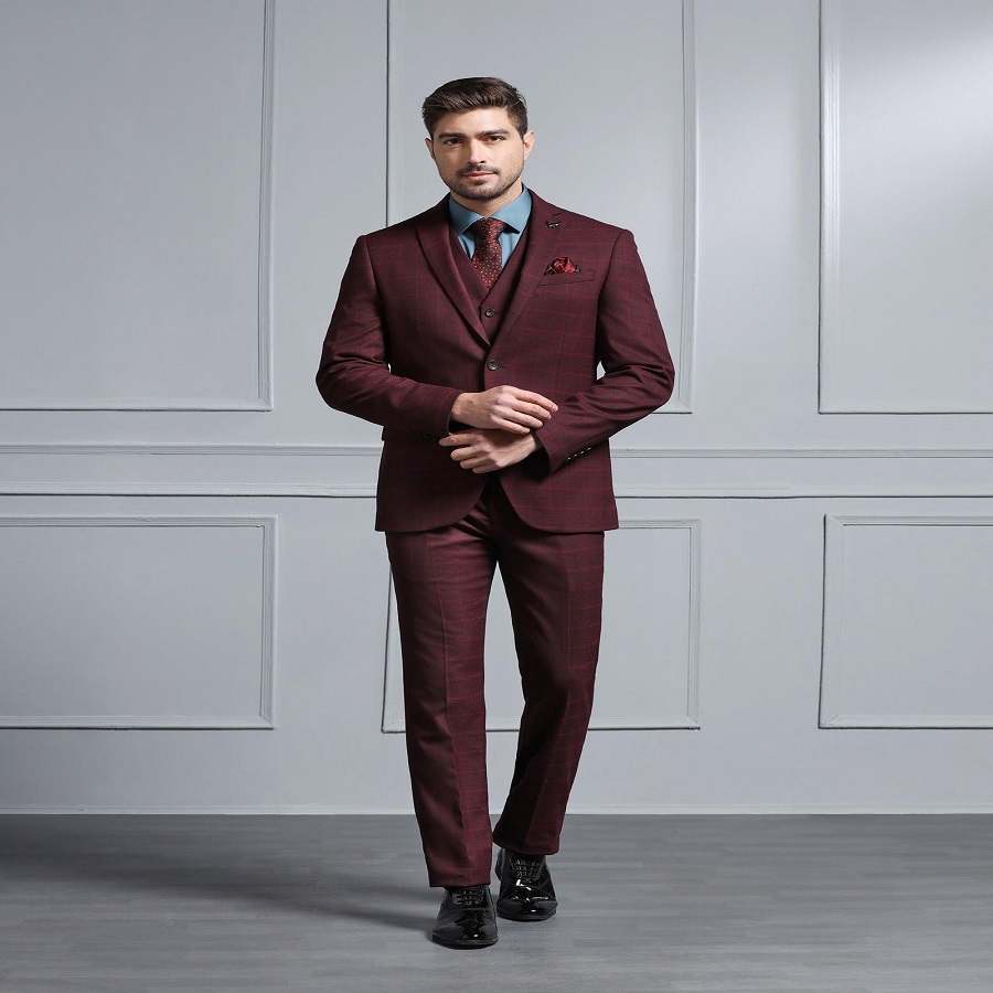 Burgundy suit men