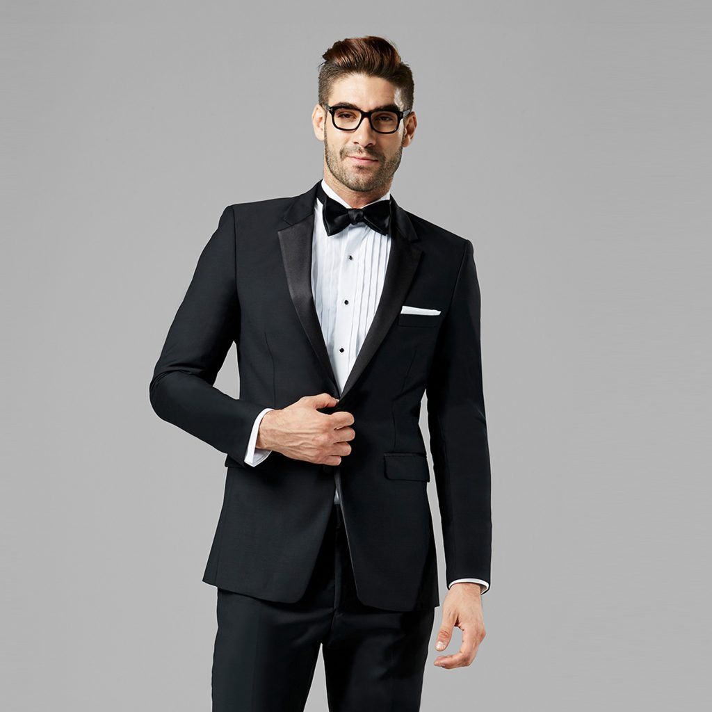 peak lapel tuxedo